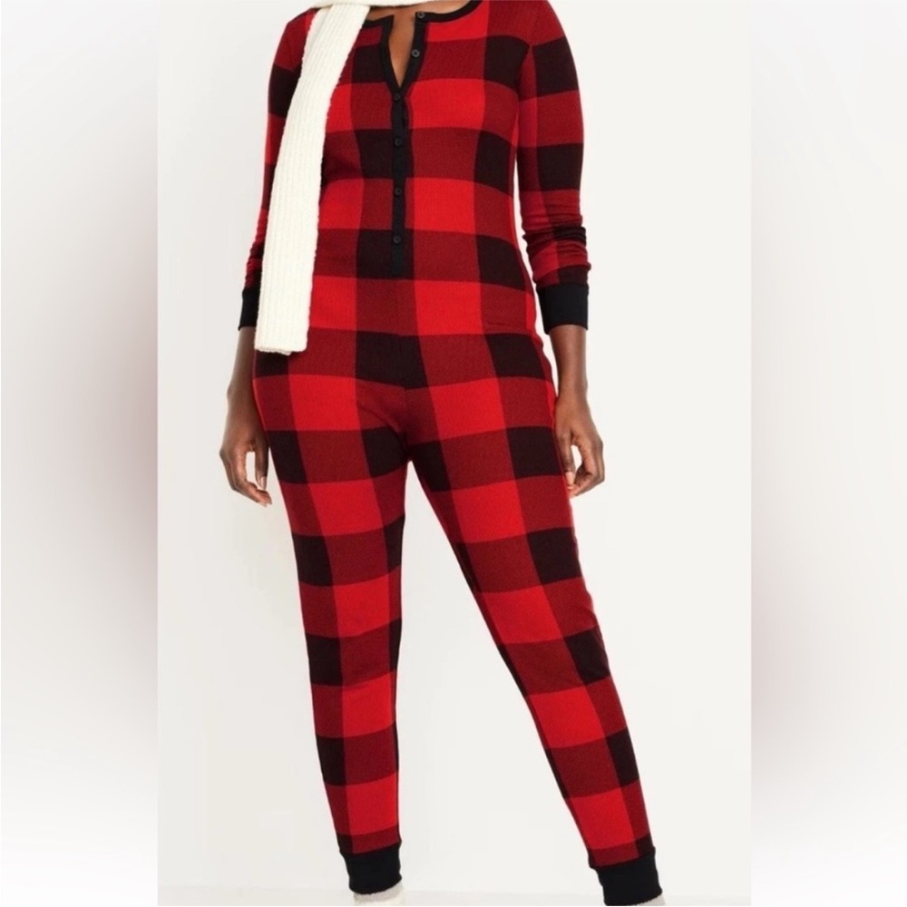 Old Navy Red and Black Plaid Pajama Set